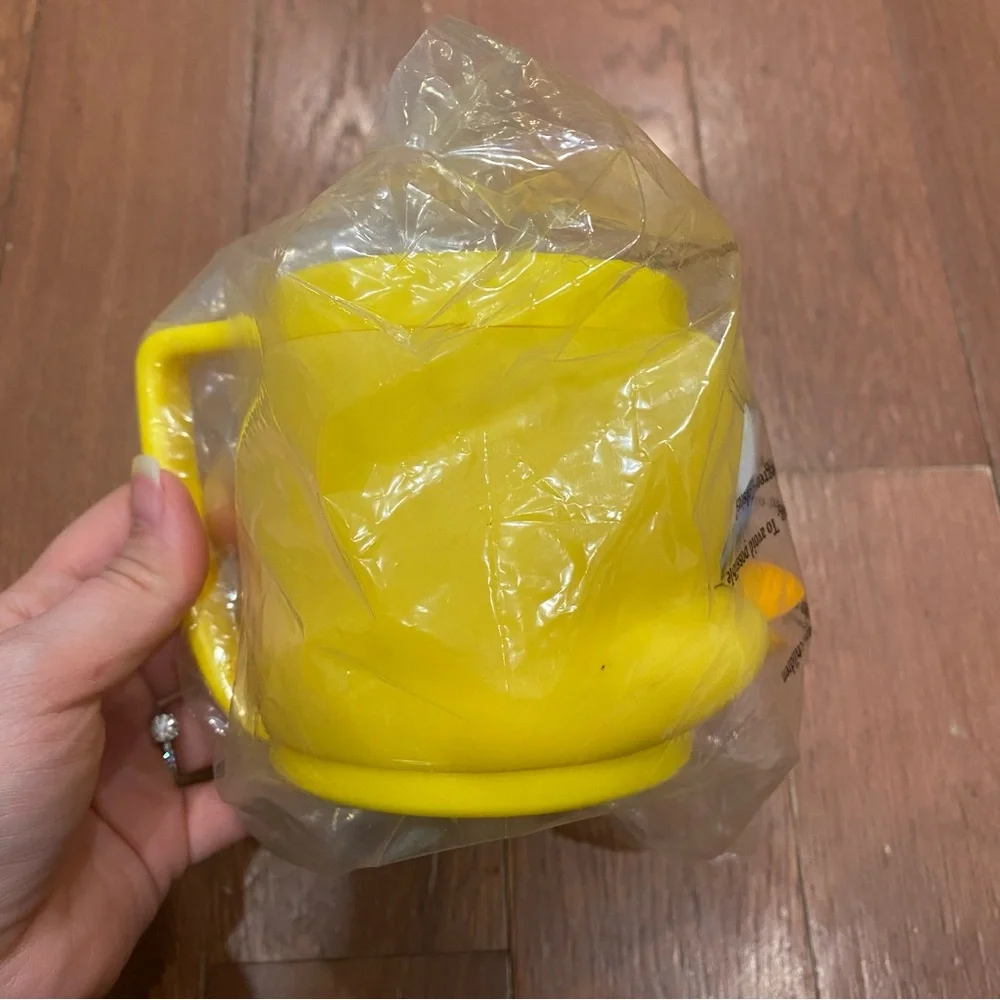Tweety Bird Looney Tunes Collector Mug NEW In Package KFC Promo 1994